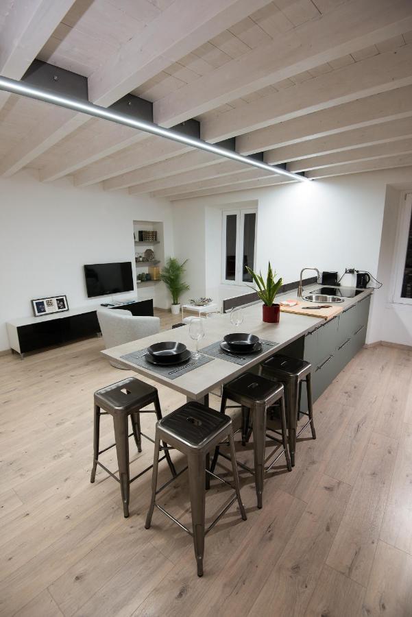 Larius Apartment Como Buitenkant foto